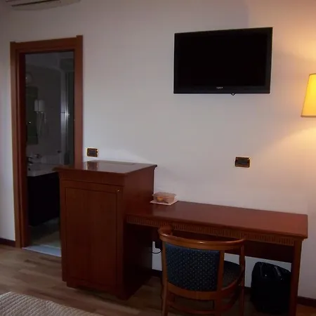 Oda ve Kahvaltı Grimaldi